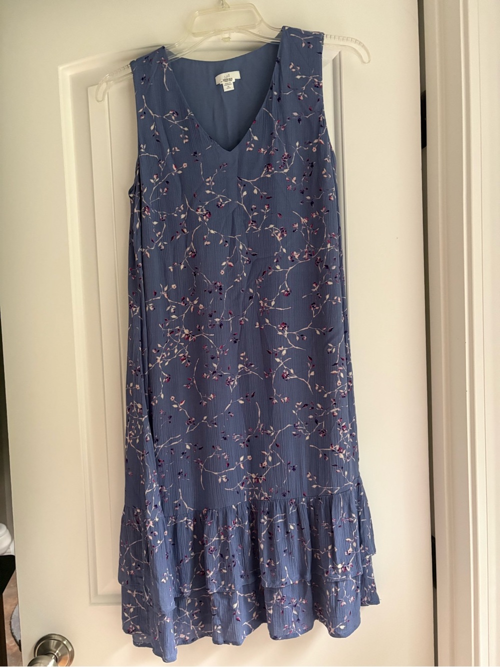 J. Jill Blue Floral V-Neck Sleeveless Midi Dress